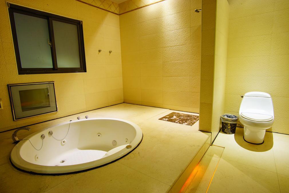 Water City Motel Daya Экстерьер фото